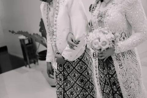 Foto sampul undangan Ninit & Soni