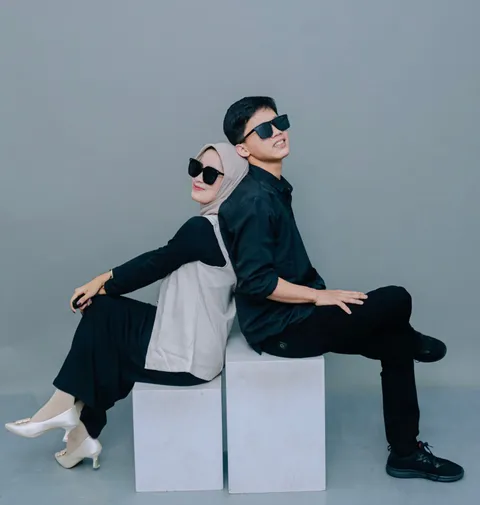Foto sampul undangan Ripkan/Ipong & Wulan