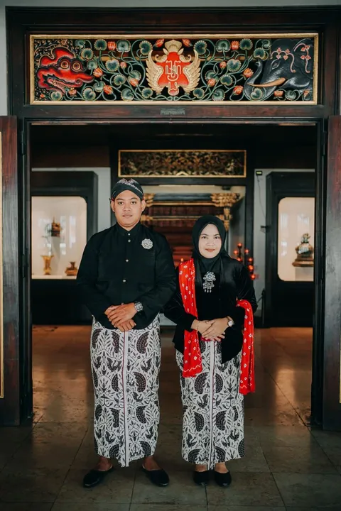 Foto sampul undangan Clara & Faisal