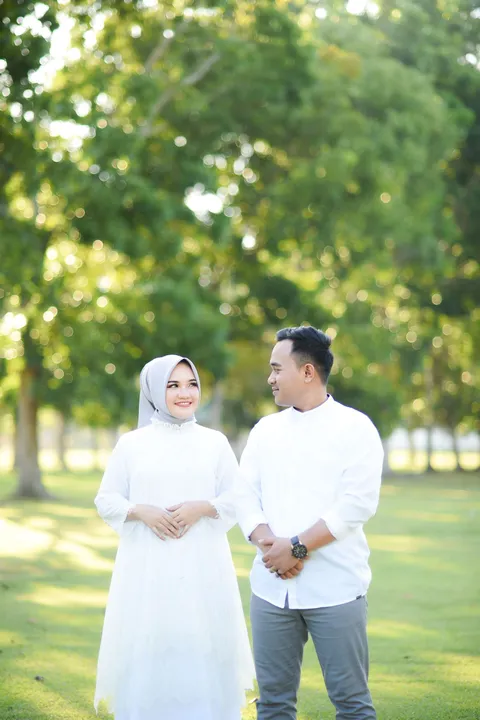 Foto sampul undangan Anto & Fira