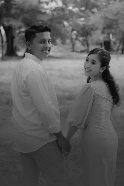 Foto sampul undangan Rona Sulastry Br Hutagalung & Ricky Valentino Sianturi
