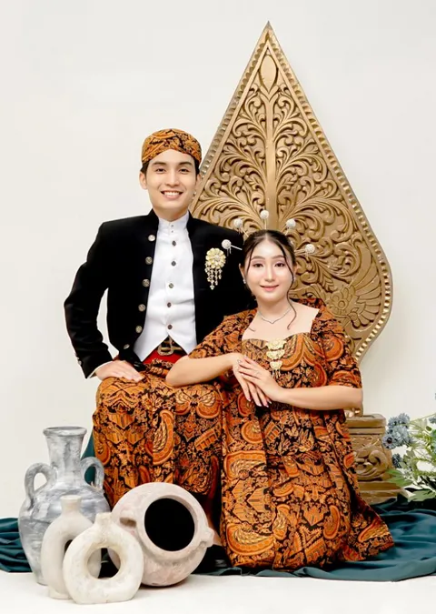 Foto sampul undangan Ripka & Louis