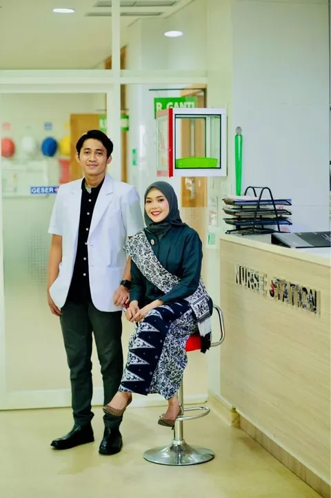 Foto sampul undangan Chrisna & Puput