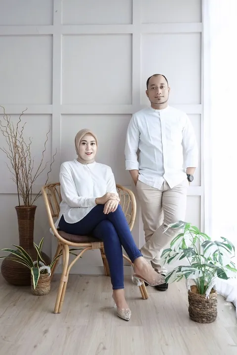Foto sampul undangan Tomy & Devira