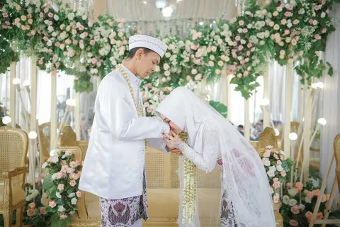 Foto sampul undangan Gilang & Lutfi