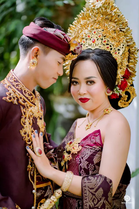 Foto sampul undangan Tu Lina & Dede