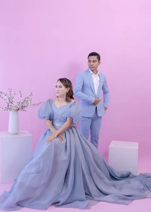 Foto sampul undangan Elvira & Edu