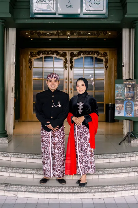Foto sampul undangan Yusuf & Rika