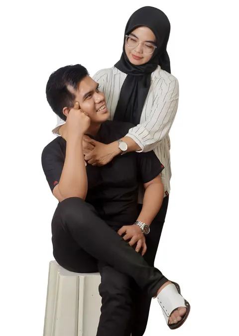 Foto sampul undangan Sule & Yanti