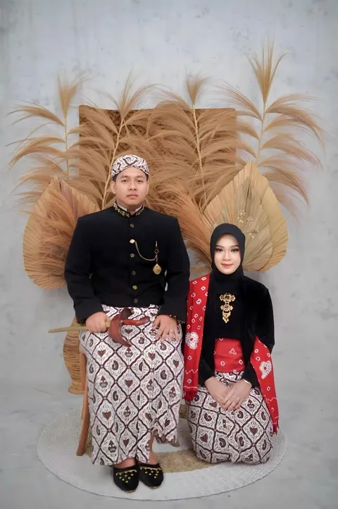 Foto sampul undangan Hilmi & Inama