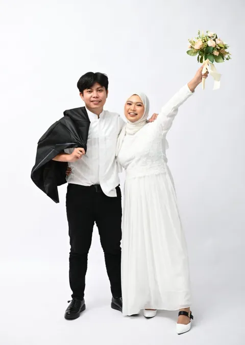 Foto sampul undangan Alan & Mita