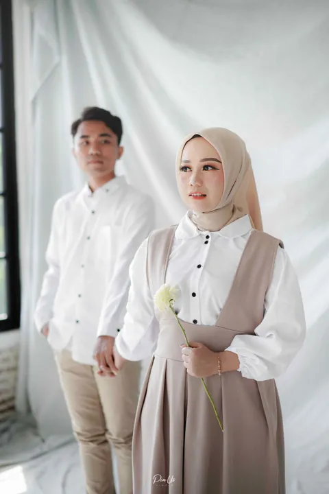 Foto sampul undangan Febri & Lisa
