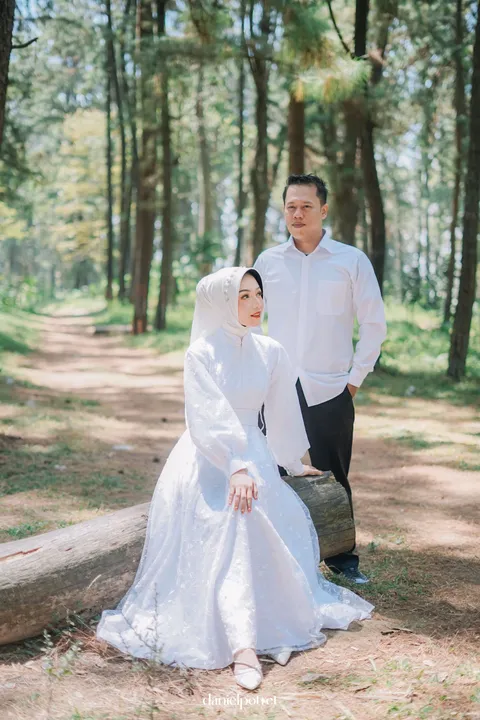 Foto sampul undangan Bakhtiar & Hani