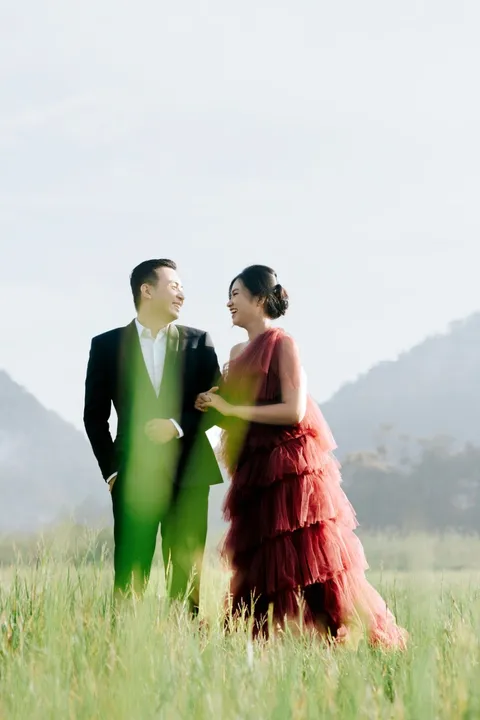 Foto sampul undangan Naomi & Febri