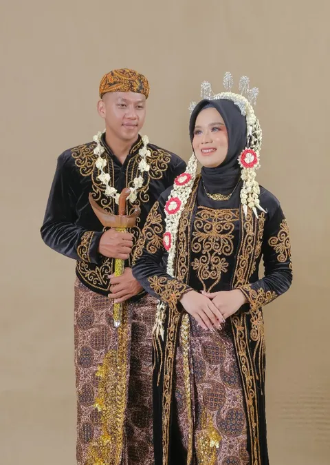 Foto sampul undangan Chika & Eko