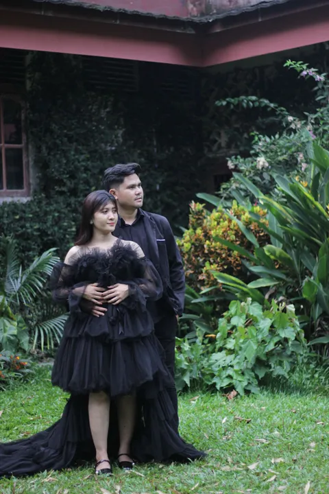 Foto sampul undangan Marinus & Rina