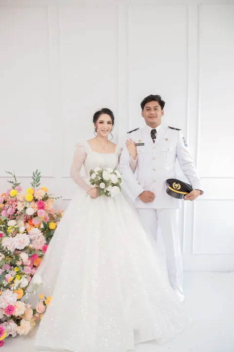 Foto sampul undangan Veronica & Saptono