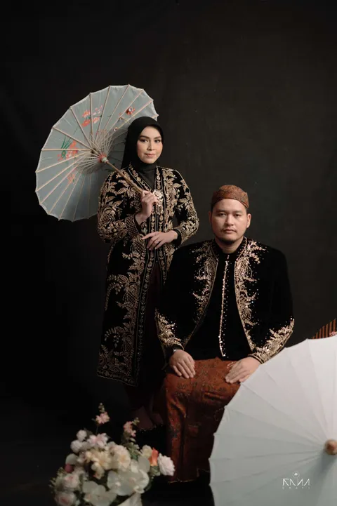 Foto sampul undangan Badra & Ines