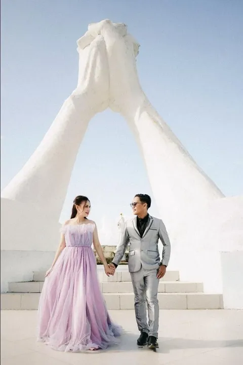 Foto sampul undangan Jerry & Sarah