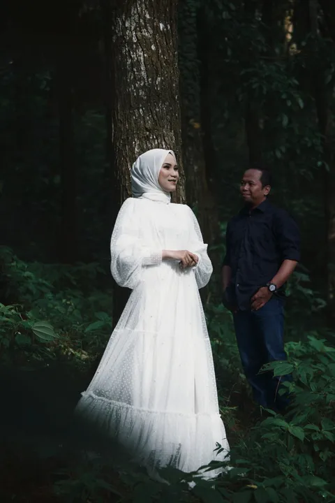 Foto sampul undangan Anton Kusumadinata & Deannie Nurulliza Rachmat Syam