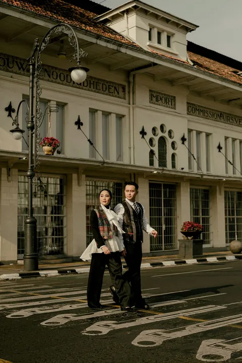 Foto sampul undangan Fakhri & Janet