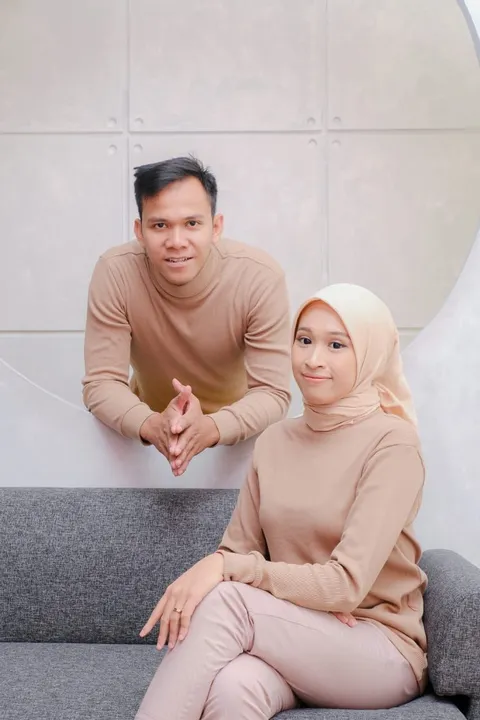 Foto sampul undangan Linda & Ivan