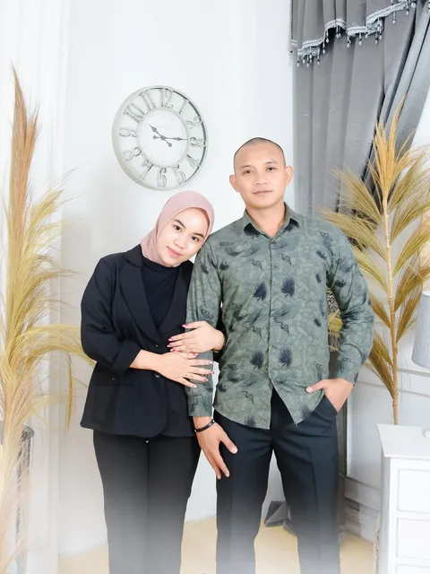 Foto sampul undangan Frengki & Inriani