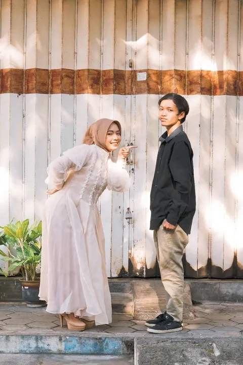 Foto sampul undangan Naya & Ariq