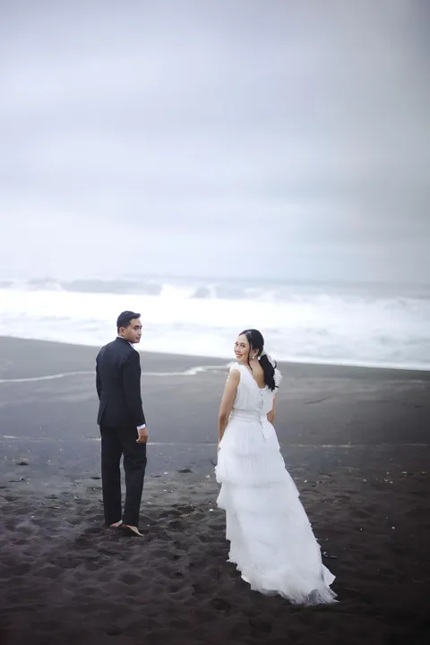 Foto sampul undangan Damar & Dewi
