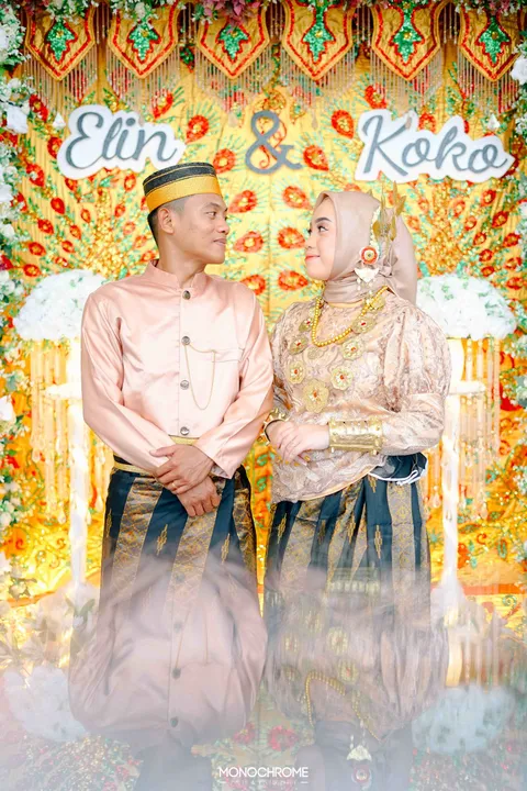 Foto sampul undangan Koko & Elin
