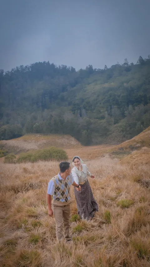 Foto sampul undangan Fandi & Dita