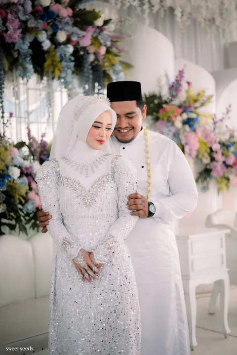 Foto sampul undangan Ira Wati Azzahra S.Pd & Muhammad Mulyadi S.T.Pel