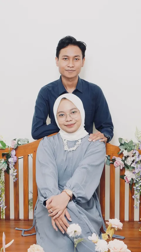Foto sampul undangan Elang & Wiwit