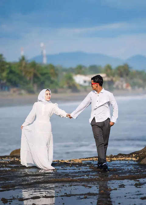 Foto sampul undangan Lina & Hendy