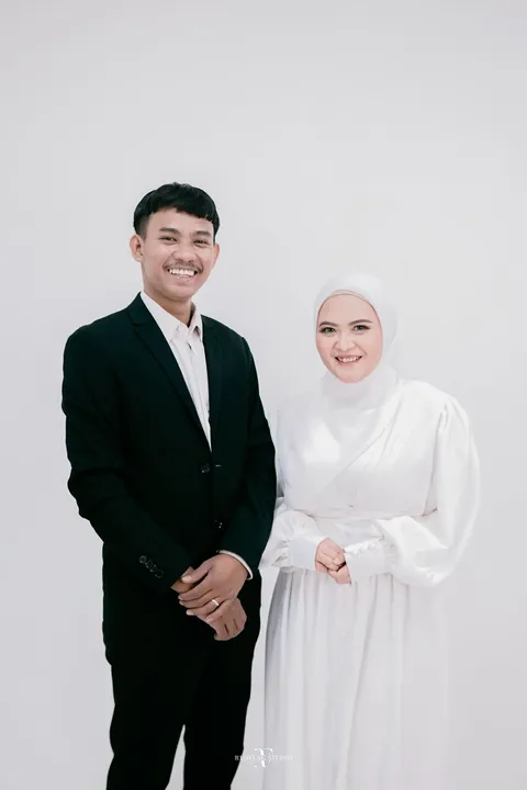 Foto sampul undangan Ricky & Vinkan