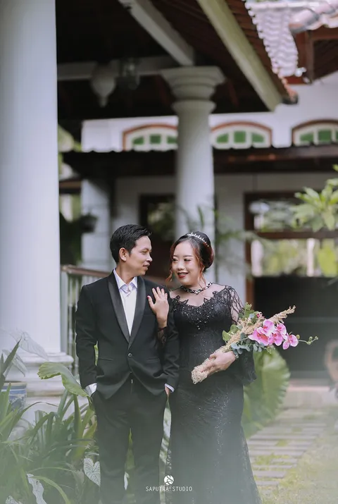 Foto sampul undangan Firman & Wina