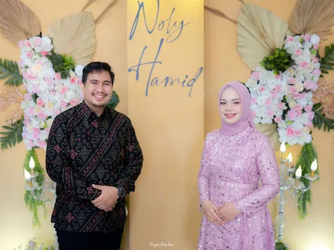 Foto sampul undangan Hamid & Noly