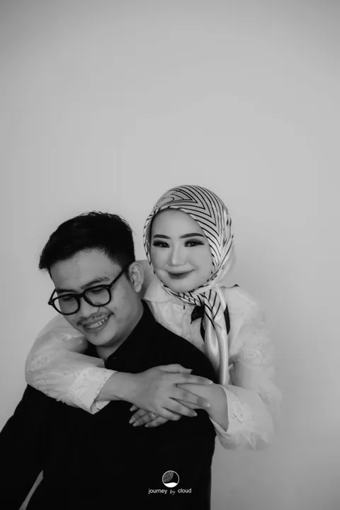 Foto sampul undangan Dea & Taofik