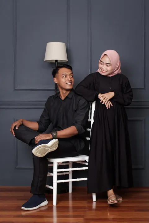 Foto sampul undangan Sigit & Lia