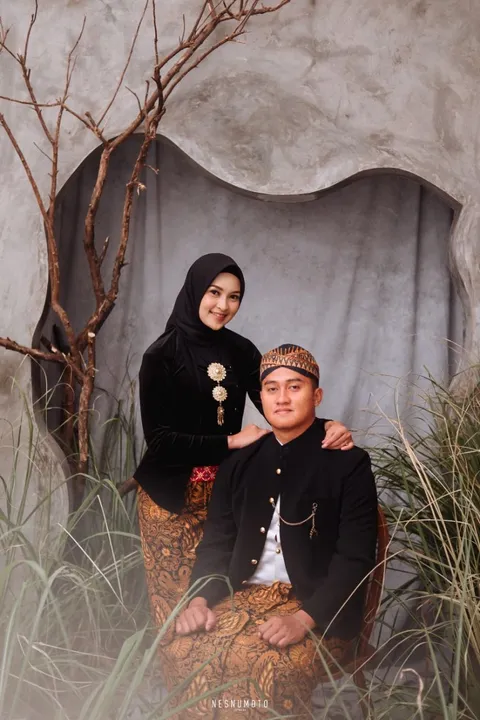 Foto sampul undangan Yasmin & Adityo
