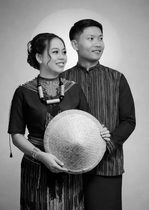 Foto sampul undangan Anggun Patandung & Yirman Pabilang