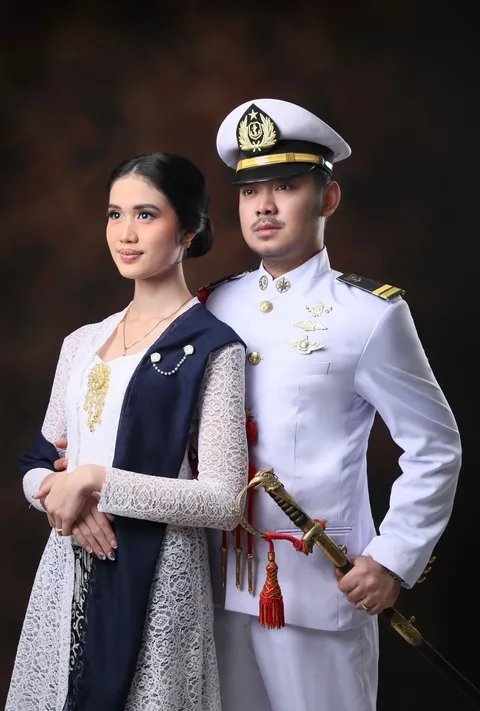 Foto sampul undangan Panji & Fia
