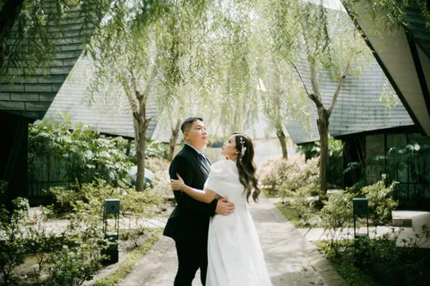 Foto sampul undangan Nico & Julia