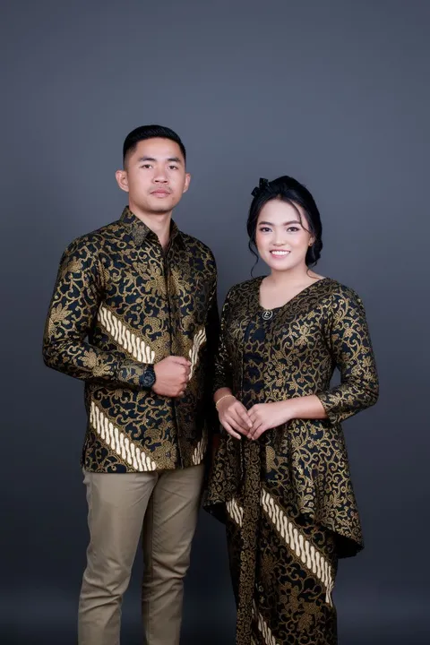 Foto sampul undangan Evita & Eko