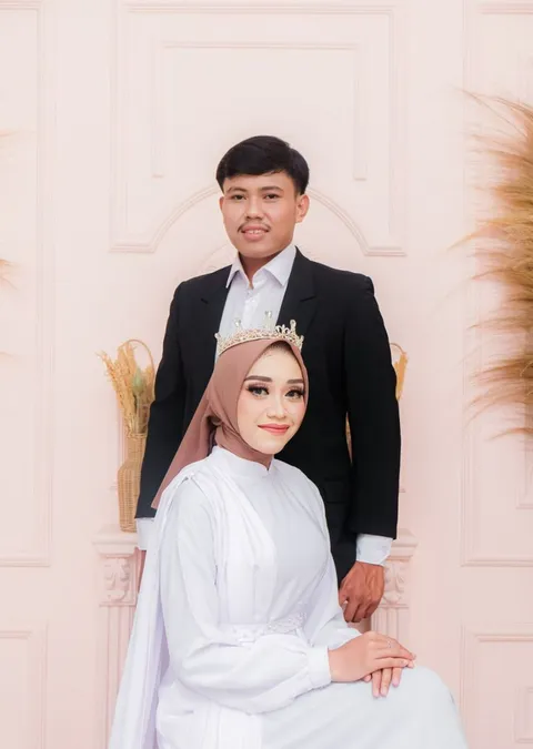 Foto sampul undangan Hendri & Elin