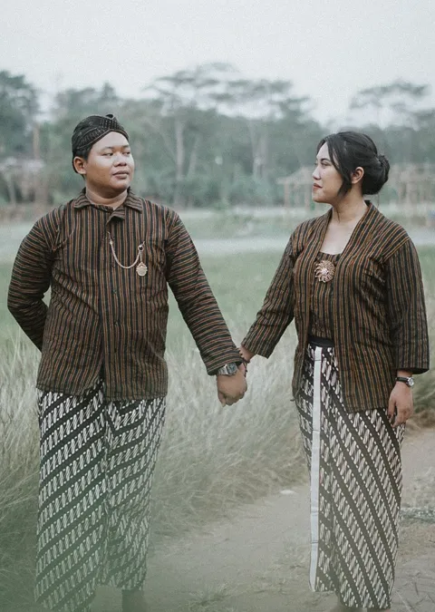 Foto sampul undangan Dany & Erlina