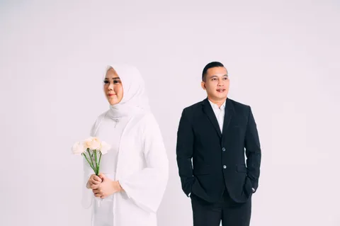Foto sampul undangan Derry & Denella