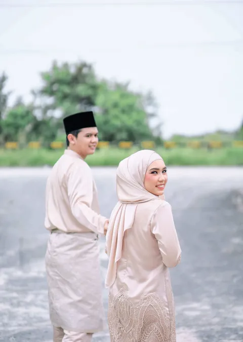 Foto sampul undangan Ikbal & Ika