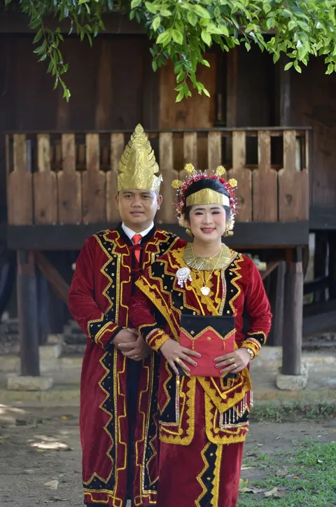 Foto sampul undangan Ester & Yaman