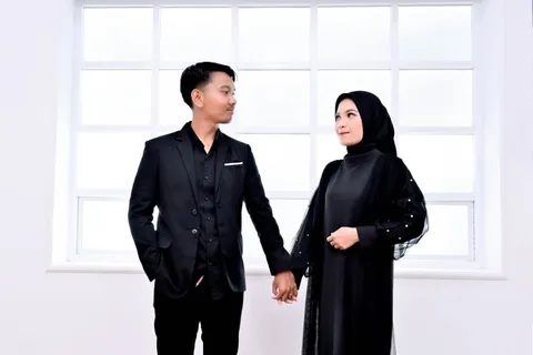Foto sampul undangan Sofi & Ade